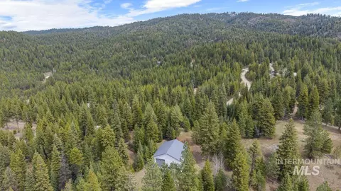 219 Tripod View Dr, Cascade, ID 83611 photo 12