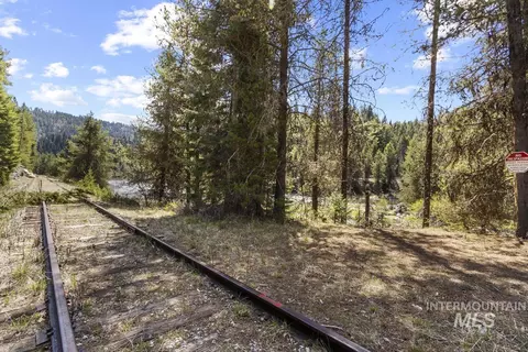 219 Tripod View Dr, Cascade, ID 83611 photo 30