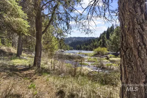 219 Tripod View Dr, Cascade, ID 83611 photo 26