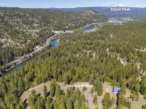 219 Tripod View Dr, Cascade, ID 83611