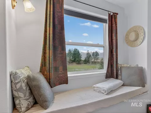 Other - 10885 Callender Rd, Cascade, ID 83611 photo 10 of 11