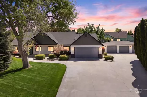 2425 S Morning Sun Crt, Nampa, ID 83686