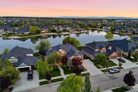 View/Area - 6103 W Founders Dr, Eagle, ID 83616 photo 2 of 3