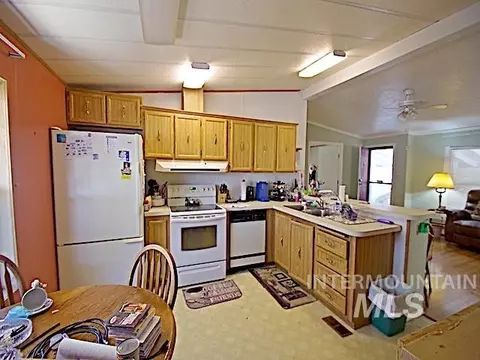 Kitchen - 1386 W 3rd St, Weiser, ID 83672 photo 1 of 1