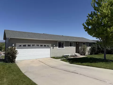 10178 W Fox Ridge Dr, Boise, ID 83709