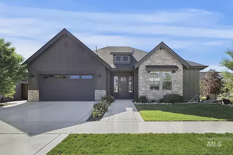 687 S Short Ln, Eagle, ID 83616
