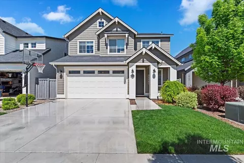 10128 Irongate Dr, Nampa, ID 83687