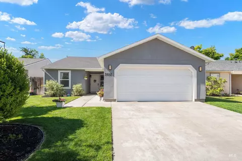 3512 W Vistapark Dr, Caldwell, ID 83605