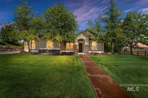 7965 N Grand Ridge Ln, Eagle, ID 83616