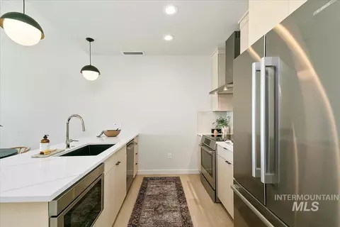 Kitchen - 4430 E Haystack St #109, Boise, ID 83716 photo 2 of 4
