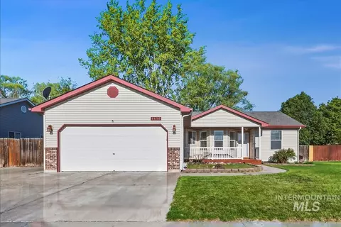 1435 Kyle St, Mountain Home, ID 83647
