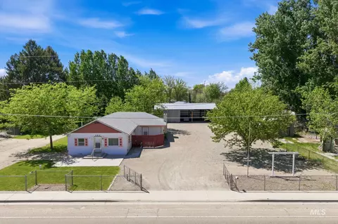 222 S Middleton Rd, Middleton, ID 83644