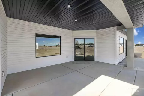 Exterior - 582 Moonbeam Way, Twin Falls, ID 83301 photo 3 of 6