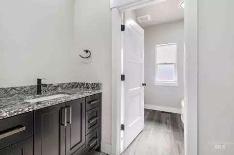 Entry Way - 582 Moonbeam Way, Twin Falls, ID 83301 photo 2 of 3