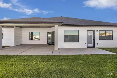 Exterior - 582 Moonbeam Way, Twin Falls, ID 83301 photo 5 of 6