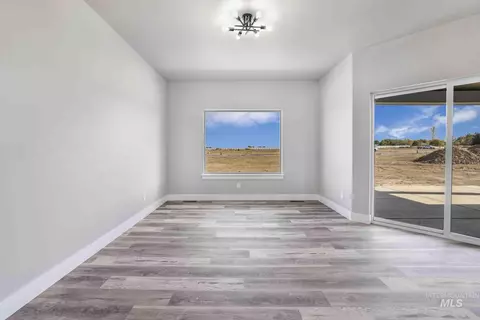 Living - 582 Moonbeam Way, Twin Falls, ID 83301 photo 7 of 7