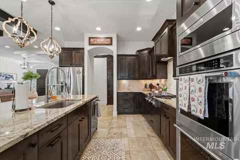Kitchen - 2036 N Bella Strada Way, Eagle, ID 83616 photo 1 of 4