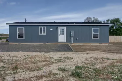 494 Elm St, Vale, OR 97918