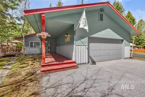 1007 Evergreen Dr, Mccall, ID 83638