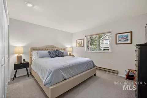 Bedroom - 1007 Evergreen Dr, Mccall, ID 83638 photo 3 of 3