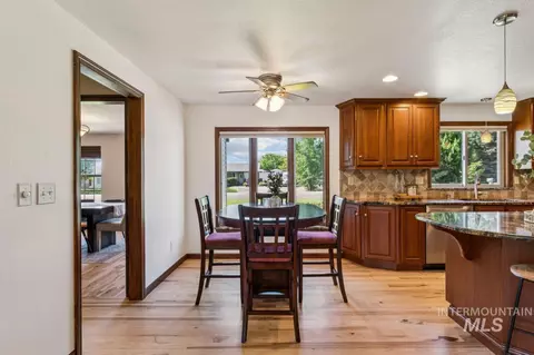 Dining - 14906 Eagle Dr, Caldwell, ID 83607 photo 4 of 4