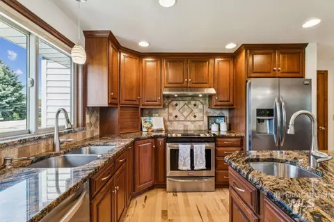 Kitchen - 14906 Eagle Dr, Caldwell, ID 83607 photo 3 of 4