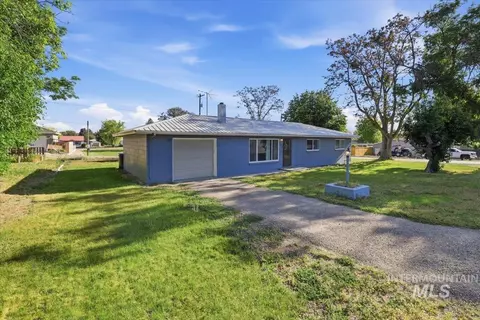 404 Motzko St, Marsing, ID 83639