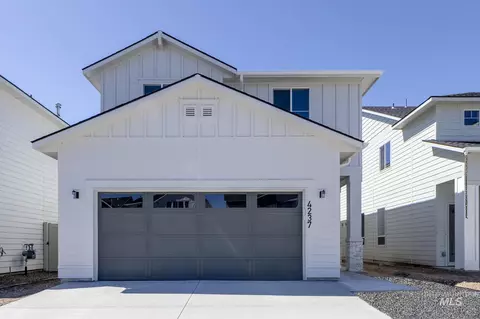 4396 N Alameda Creek Ave, Meridian, ID 83646