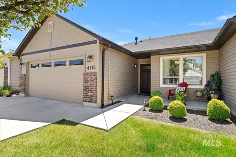 4115 E Blueberry St, Meridian, ID 83642