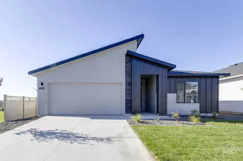7068 E Marble Springs Dr, Nampa, ID 83687