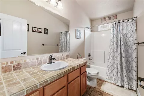Bath - 11545 W Tempe, Star, ID 83669 photo 2 of 2
