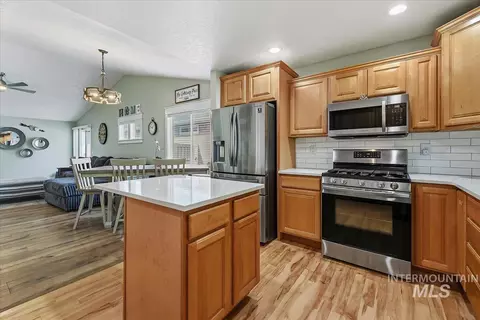 Kitchen - 11545 W Tempe, Star, ID 83669 photo 3 of 3