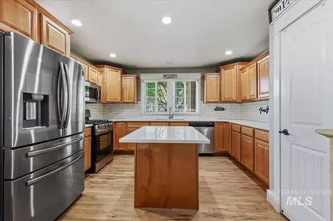 Kitchen - 11545 W Tempe, Star, ID 83669 photo 1 of 3