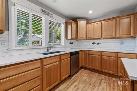 Kitchen - 11545 W Tempe, Star, ID 83669 photo 2 of 3