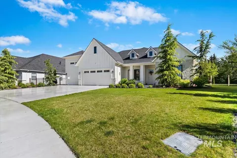 Exterior - 7310 W Palamas Dr, Eagle, ID 83616 photo 7 of 8