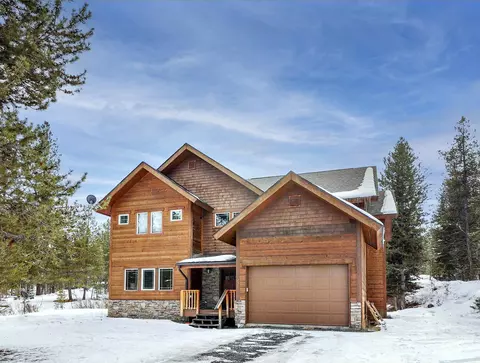 235 Moonridge Dr, Mccall, ID 83638