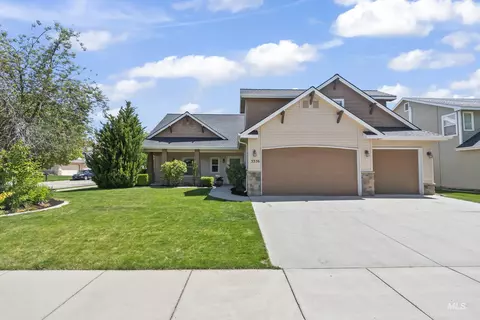 5356 N Schumann Ave, Meridian, ID 83646