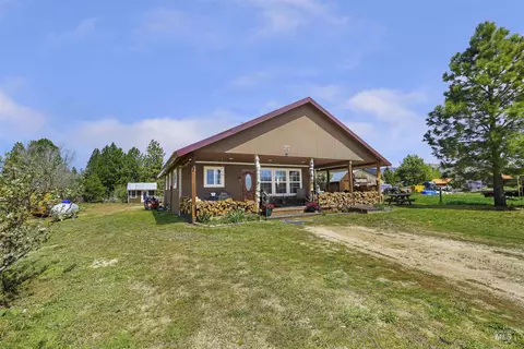 Exterior - 70 E Prairie Rd, Prairie, ID 83647 photo 2 of 10