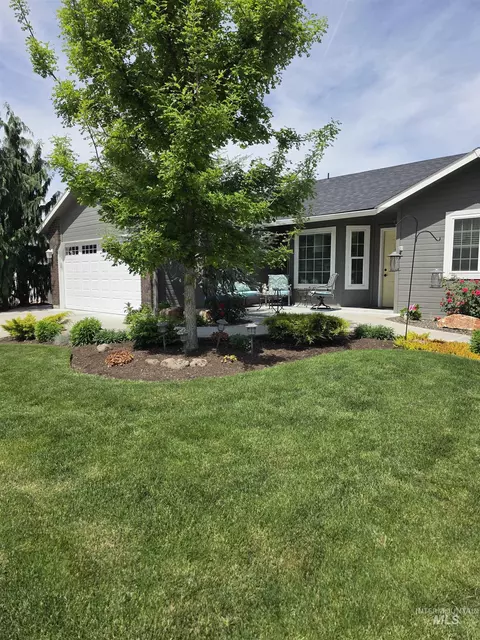 1418 E Sothesby St, Meridian, ID 83642