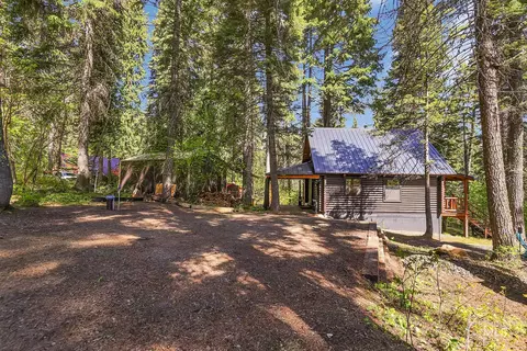 Exterior - 1221 Fox Rd, Cascade, ID 83611 photo 16 of 24