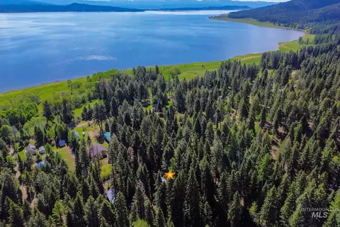 View/Area - 1221 Fox Rd, Cascade, ID 83611 photo 3 of 3
