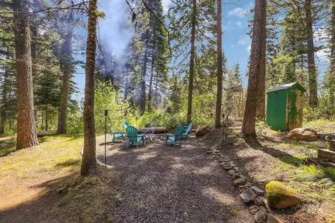 Exterior - 1221 Fox Rd, Cascade, ID 83611 photo 17 of 24