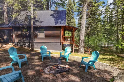 Exterior - 1221 Fox Rd, Cascade, ID 83611 photo 19 of 24