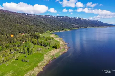 View/Area - 1221 Fox Rd, Cascade, ID 83611 photo 2 of 3