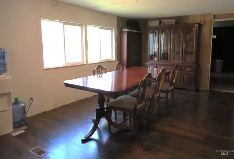 Dining - 937 Indianhead Rd, Weiser, ID 83672 photo 1 of 1