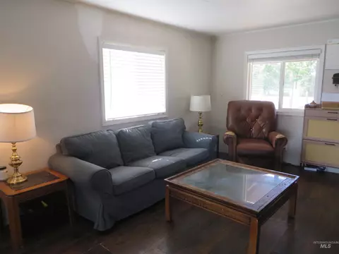 Living - 937 Indianhead Rd, Weiser, ID 83672 photo 1 of 1