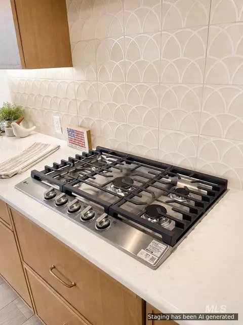 Kitchen - 783 Kamiah Rd, Twin Falls, ID 83301 photo 2 of 3
