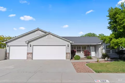 1127 N Lightning, Meridian, ID 83642