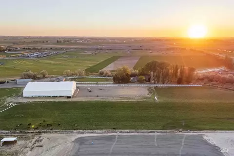21256 Hwy 30, Filer, ID 83328