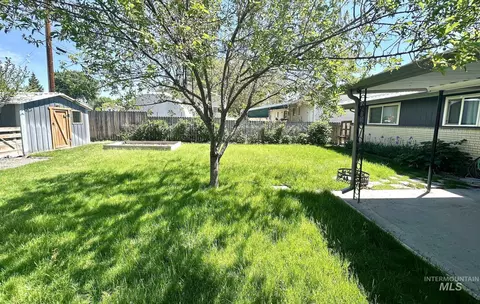 Exterior - 144 Lloyd Ave, Weiser, ID 83672 photo 4 of 7